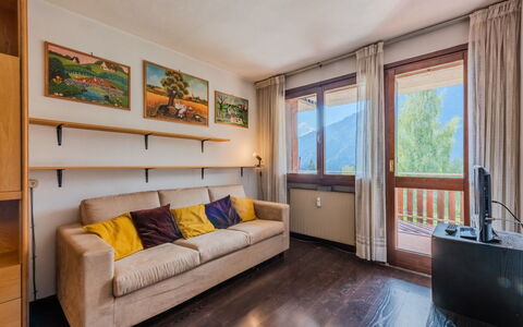 Nido del Brenta: Hout, Interieur Ontwerp, Plafond, Kamer, Flooring, Verdieping, Meubilair, Appartement, Houten Vloer, Fotolijst