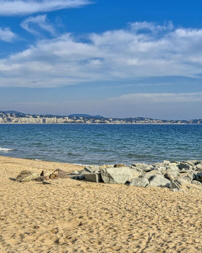 Virginie: Lucht, Blauw, Water, Watervoorraden, Zwemwater, Strand, Natuurlijke Omgeving, Kust, Horizon, Kust En Oceanic Landvormen