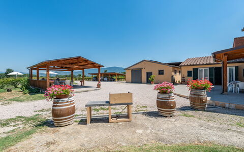 Villa Belvedere: Lucht, Schaduw, Vrije Tijd, Vakantie, Rust Gebied, Outdoor Structuur, Canopy, Paraplu