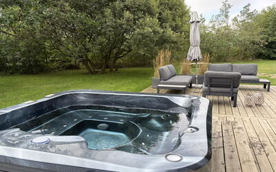 Pirka - 500M from the Sea