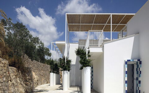 Capri: Meubilair, Interieur Ontwerp, Flooring, Verdieping, Plafond, Kamer, Stoel, Tafel, Appartement, Keuken En Eettafel