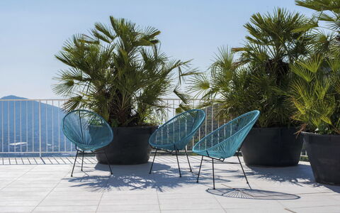 Capri: Meubilair, Interieur Ontwerp, Flooring, Verdieping, Plafond, Kamer, Stoel, Tafel, Appartement, Keuken En Eettafel