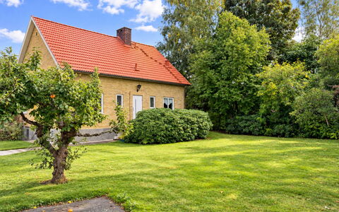 Eketångalyckan: Meubilair, Interieur Ontwerp, Flooring, Verdieping, Plafond, Kamer, Stoel, Tafel, Appartement, Keuken En Eettafel