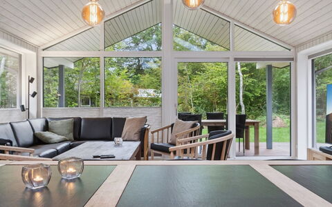 Zelma - 1.5Km from the Sea: Interieur Ontwerp, Hout, Plafond, Flooring, Meubilair, Verdieping, Bankstel, Woonkamer, Houten Vloer, Huis