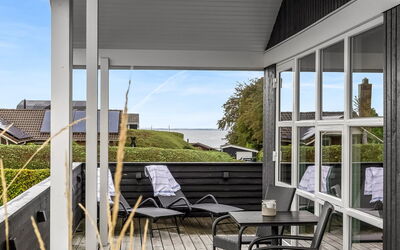 Elen - 300M from the Sea