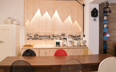 Kuerc Design Mountain Home: Water, Watervoorraden, Zwemwater,  Felsen\, Kust, Natuurlijk Landschap, Headland, Kust En Oceanic Landvormen, Terrein, Voorgebergte
