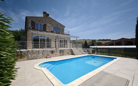 Tenuta Marino - Villa Privata Vista Vigneti con Pi: Zwembad, Blauw, Samengesteld Materiaal, Toevlucht, Landgoed, Vrije Tijd, Villa, Schaduw, Buitenmeubels, Eco Hotel