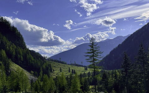 Dösentaler Bergidyll: Lucht, Blauw, Bergachtig Landvormen, Berg, Groen, Natuur, Heuvel, Wolk, Natuurlijk Landschap, Wildernis