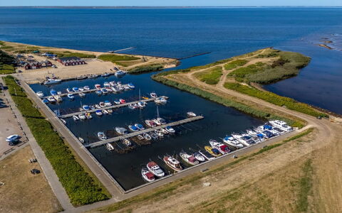 Boris - 50M to the Fjord: Water, Watervoorraden, Zwemwater,  Felsen\, Kust, Natuurlijk Landschap, Headland, Kust En Oceanic Landvormen, Terrein, Voorgebergte
