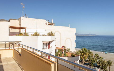 Ático Mediterraneo: Water, Watervoorraden, Zwemwater,  Felsen\, Kust, Natuurlijk Landschap, Headland, Kust En Oceanic Landvormen, Terrein, Voorgebergte