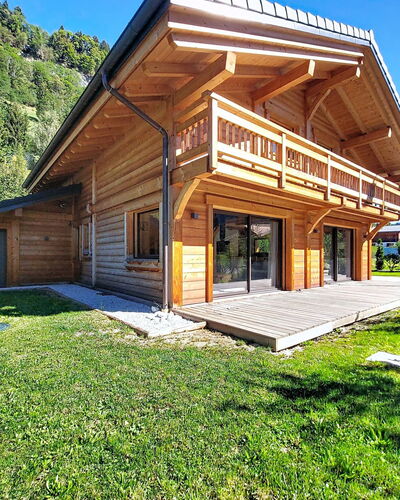 L'Aigle Blanc: Hout, Dak, Verblijf, Blokhut, Landgoed, Straal, Timmerhout, Veranda, Ontwerp, Hardwood