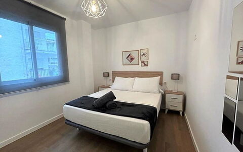 Caribe: Interieur Ontwerp, Slaapkamer, Bed, Meubilair, Kamer, Verdieping, Flooring, Appartement, Laken, Bedding