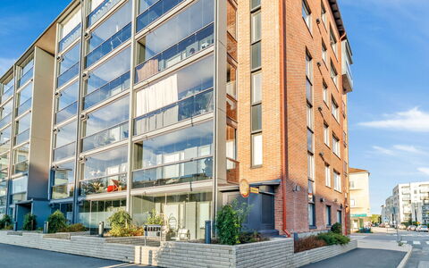 Levihonka 13: Appartement, Stedelijk Ontwerp, Condominium, Gemengd Gebruik, Commercieel Gebouw, Parking, Balkon