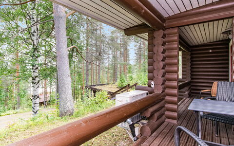 Mäkrä 3: Hout, Verblijf, Veranda, Hardwood, Blokhut, Siding, Beits, Dek, Garden Gebouwen, Outdoor Structuur