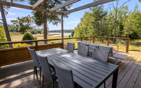 Salo 640: Meubilair, Hout, Buitenmeubels, Veranda, Hardwood, Stoel, Tafel, Dek, Buitentafel, Houten Vloer