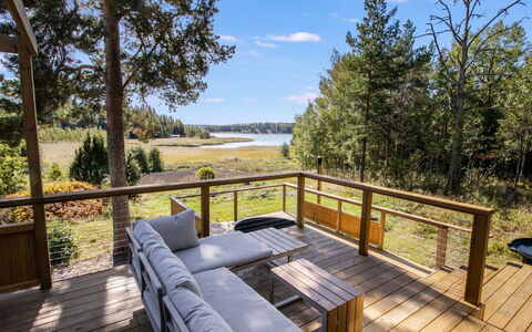Salo 640: Hardwood, Dek, Veranda, Plank, Boardwalk, Beits, Leuning, Eco Hotel, Houten Vloer, Hek
