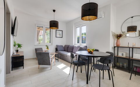 Le Vito: Meubilair, Interieur Ontwerp, Flooring, Tafel, Hout, Stoel, Verdieping, Bankstel, Woonkamer, Kamer
