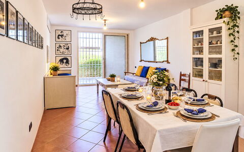 Il Giardino di Anzio: Meubilair, Interieur Ontwerp, Flooring, Muur, Eetkamer, Hout, Verdieping, Keuken En Eettafel, Stoel, Tafel