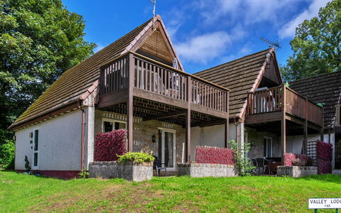 Foxgloves Valley Lodge: Huis, Huis, Dak, Struik, Verblijf, Menselijke Nederzetting, Landelijk Gebied, Boerderij, Landgoed, Tuin