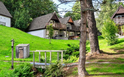 Daisy Valley Lodge: Huis, Verblijf, Huis, Menselijke Nederzetting, Landelijk Gebied, Gazon, Tuin, Werf, Boerderij, Dorp