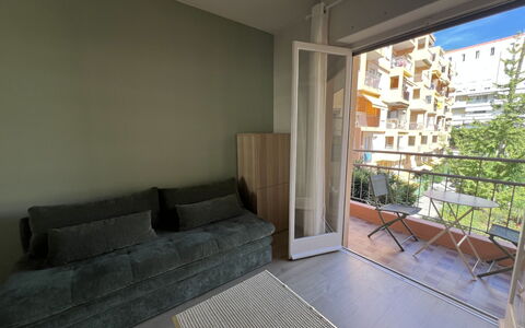 Le Magellan: Interieur Ontwerp, Verdieping, Flooring, Appartement, Meubilair, Balkon, Kamer, Beits, Condominium, Stoel