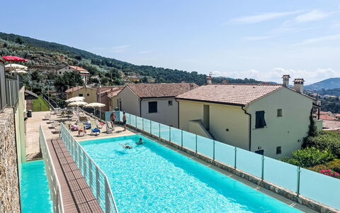 Borgo dei Fiori: Zwembad, Samengesteld Materiaal, Toevlucht, Balkon, Vrije Tijd, Badplaats, Hek, Hotel, Eco Hotel, Thermae