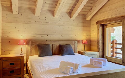 Perray 22: Meubilair, Flooring, Interieur Ontwerp, Verdieping, Hout, Bed, Kamer, Plafond, Slaapkamer, Huis