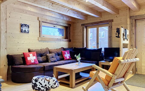 Perray 22: Meubilair, Hout, Interieur Ontwerp, Kamer, Huis, Flooring, Verdieping, Tafel, Woonkamer, Hardwood