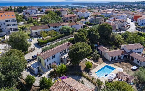 Istria Serenity: Gebouw, Woongebied, Huis,  Dorf\, Buurt, Huis, Dak, Voorstad, Menselijke Nederzetting, Landgoed