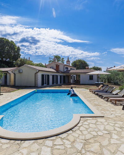 Istria Serenity: Blauw, Zwembad, Toevlucht, Landgoed, Vrije Tijd, Eco Hotel, Schaduw, Villa, Hacienda, Thermae