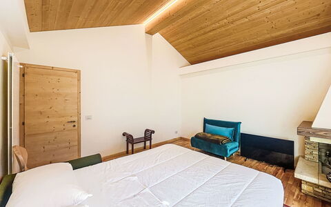 Dorian: Interieur Ontwerp, Flooring, Hout, Verdieping, Plafond, Meubilair, Slaapkamer, Verlichting, Kamer, Bed