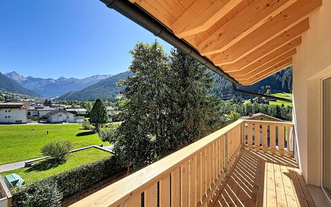 Gortipohl 625: Bergketen, Balkon, Veranda, Schaduw, Vallei, Ridge, Alpen, Beits, Eco Hotel, Leuning