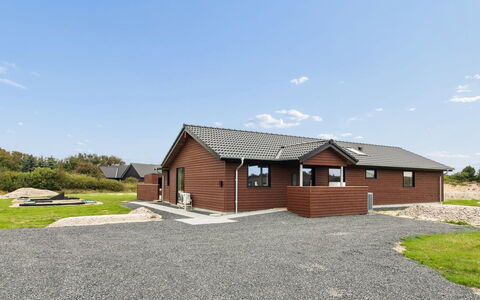 Ellin - 3.3Km from the Sea: Dak, Huis, Verblijf, Siding, Landgoed, Oprit, Boerderij, Garden Gebouwen