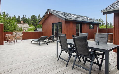 Ellin - 3.3Km from the Sea: Dak, Huis, Verblijf, Siding, Landgoed, Oprit, Boerderij, Garden Gebouwen