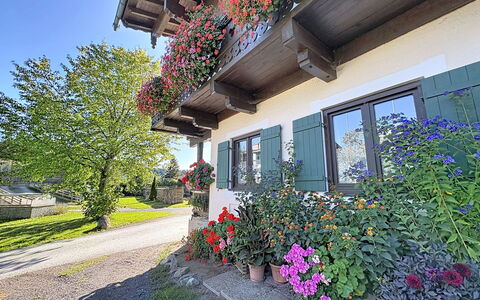 Thorermartlgut Incl. Gästekarte: Architectuur, Helling, Verblijf, Bergketen, Blokhut, Siding, Timmerhout, Alpen, Eco Hotel, Bergdorp