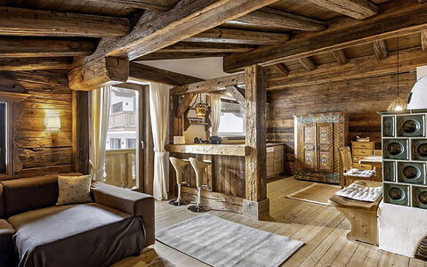 Manharthof: Architectuur, Helling, Verblijf, Bergketen, Blokhut, Siding, Timmerhout, Alpen, Eco Hotel, Bergdorp