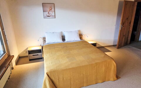 Piz Fess: Architectuur, Helling, Verblijf, Bergketen, Blokhut, Siding, Timmerhout, Alpen, Eco Hotel, Bergdorp