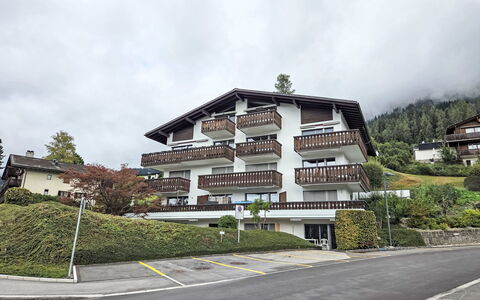 Piz Fess: Architectuur, Helling, Verblijf, Bergketen, Blokhut, Siding, Timmerhout, Alpen, Eco Hotel, Bergdorp