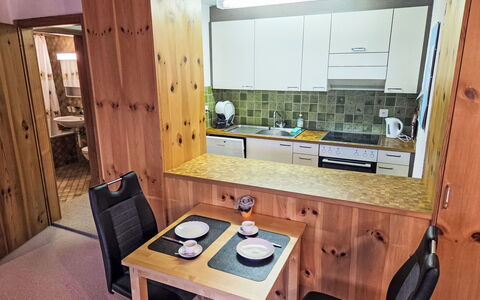 Piz Fess: Architectuur, Helling, Verblijf, Bergketen, Blokhut, Siding, Timmerhout, Alpen, Eco Hotel, Bergdorp