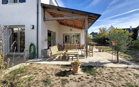Maison de Saint-Pierre: Architectuur, Helling, Verblijf, Bergketen, Blokhut, Siding, Timmerhout, Alpen, Eco Hotel, Bergdorp