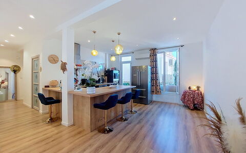 Le 3 Delaunay: Architectuur, Helling, Verblijf, Bergketen, Blokhut, Siding, Timmerhout, Alpen, Eco Hotel, Bergdorp
