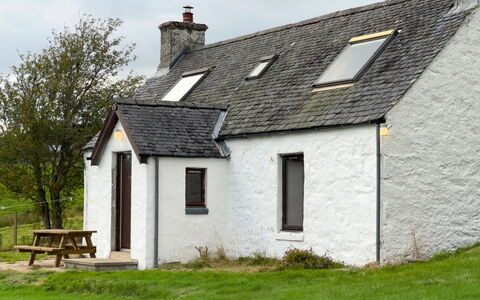 Achtuie Cottage: Architectuur, Helling, Verblijf, Bergketen, Blokhut, Siding, Timmerhout, Alpen, Eco Hotel, Bergdorp