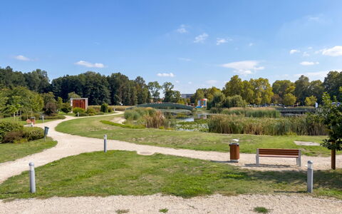 Menda: Architectuur, Helling, Verblijf, Bergketen, Blokhut, Siding, Timmerhout, Alpen, Eco Hotel, Bergdorp