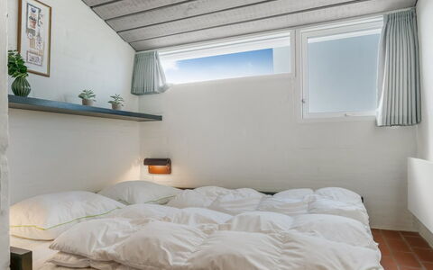 Alena - 50M from the Sea: Muur, Slaapkamer, Interieur Ontwerp, Bed, Plafond, Verdieping, Meubilair, Flooring, Laken, Bedding