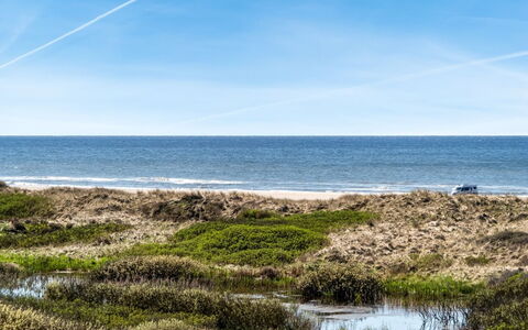 Aaran - 100M from the Sea: Blauw, Water, Zwemwater, Horizon, Ecoregio, Kust, Zee, Strand, Kust En Oceanic Landvormen