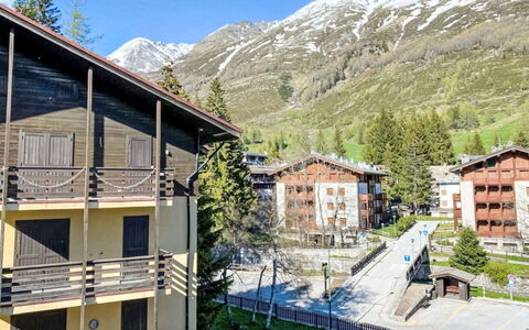 Mansarda Rustichella: Vallei, Lariks, Bergdorp, Alpen