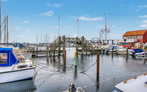 Leefke - 200M from the Sea: Boot, Jachthaven, Watercraft, Haven, Haven, Dok, Boten En Varen - Materialen En Benodigdheden, Zee, Naval Architecture