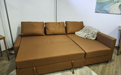 Bergzeit-Stoder: Bankstel, Verdieping, Woonkamer, Slaapbank, Hardwood, Houten Vloer