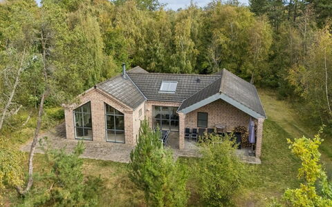 Evtim - 275M from the Sea: Hout, Verblijf, Siding, Blokhut, Beits, Hardwood, Plank, Timmerhout, Natuurlijk Materiaal, Garden Gebouwen