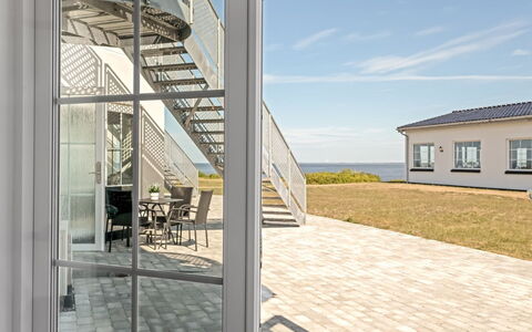 Apsolon - 50M to the Fjord: Samengesteld Materiaal, Verdieping, Deur, Dek, Balkon, Home Deur, Ontwerp, Daylighting, Leuning, Hardwood